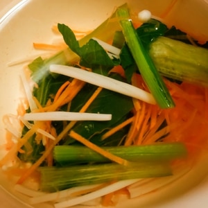 小松菜とえのき人参のスープ